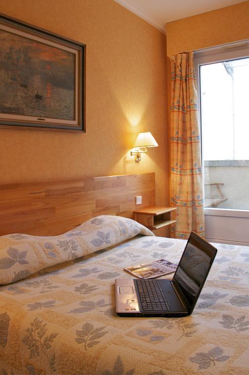 Hotel Sully Nogent-le-Rotrou Rom bilde